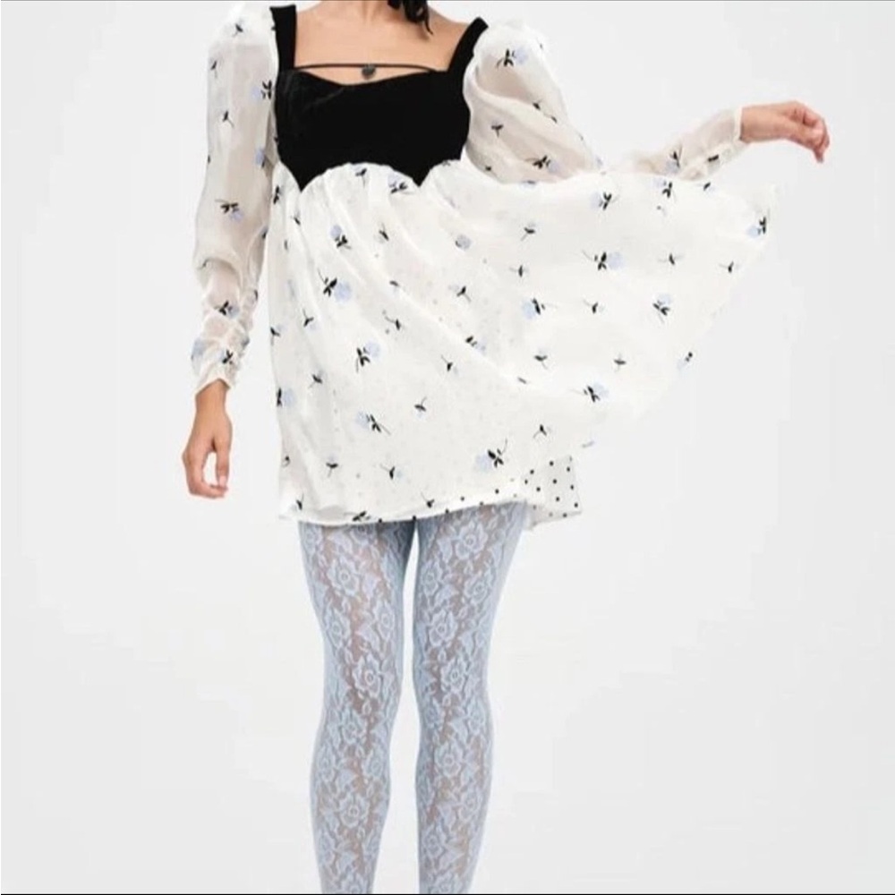 BNWT For Love And Lemons Marcella White Mini Dress with Black Details